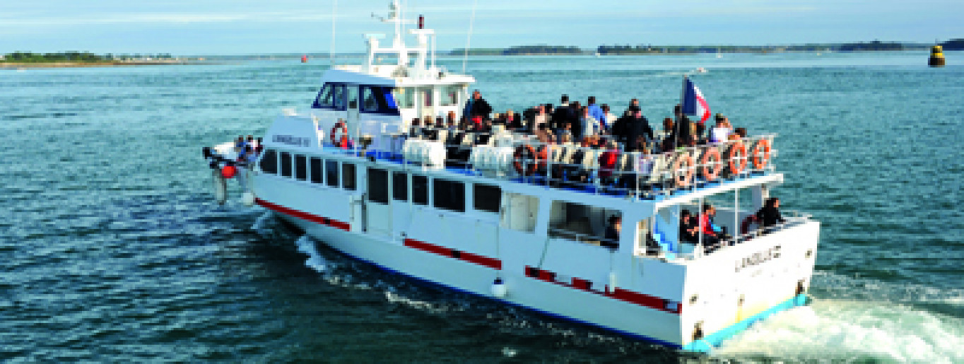 Croisière commentée 32km Croisières Vedettes L'Angelus